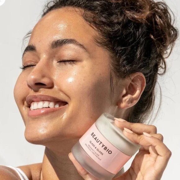 BeautyBio Glass & Gloss At-Home 2-Step Facial System NIB - Picture 3 of 10